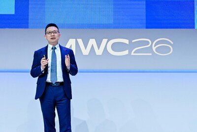 York Yue, Vice President of Huawei and CEO of ISP & Media BU, delivering an opening speech (PRNewsfoto/Huawei)