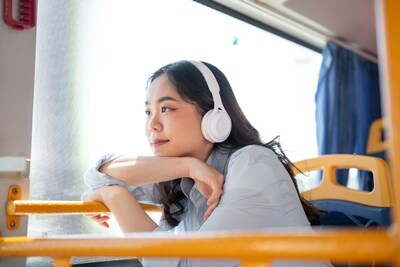 Noise-Cancelling Headphones for Entertainment on the Go (Source: Canva)