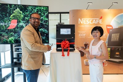 From Left to Right: Mr. Taimur Toor, Business Manager of Nestlé Professional Singapore and Ms. Patsy Kek, Beverage Manager of Nestlé Professional Singapore
