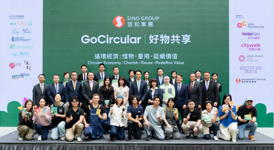 At the launch ceremony of Sino Group’s ‘GoCircular’ experiential campaign, Mr David Ng, Deputy Chief Executive Officer (middle row, sixth right), and Ms Bella Chhoa, Chief Commercial Officer (middle row, sixth left), joined partners, guests, and participating green technology start-ups, young creators and upcycling designers for a group photo — a meaningful moment that reflects the collective effort of many in advancing the circular economy.