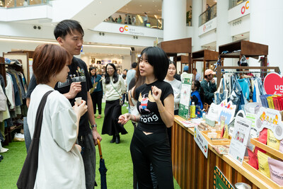 The event brings together young local creators and upcycling designers who translate sustainability concepts into design-led lifestyle items, integrating green aesthetics into everyday fashion and living.