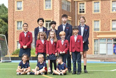 YCYW through-train education framework empowers Class of 2026 students to receive over 900 offers from leading universities worldwide, including Harvard University, Stanford University, the University of Oxford, the University of Cambridge, Imperial College London, Tsinghua University, Peking University, The University of Hong Kong, Korea Advanced Institute of Science and Technology, Parsons School of Design.