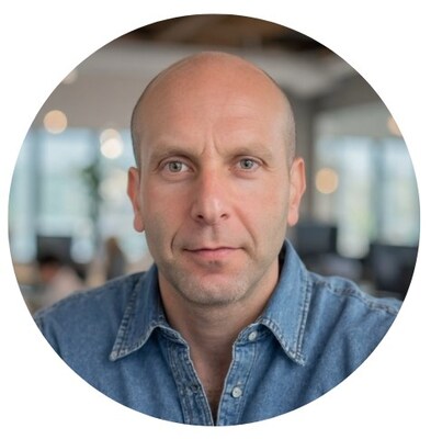Yaron Tomchin, Chief Executive Officer at Mobupps