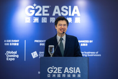 At G2E Asia 2026 on Tuesday, Grant Chum, chief executive officer and executive director of Sands China Ltd., delivers a keynote address to 200 industry leaders and tourism stakeholders from across the region. The keynote shed light on insights to Macao’s integrated tourism development and pathways to its citywide diversification. (PRNewsfoto/Sands China Ltd.)