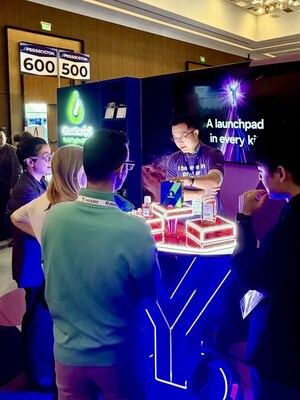 Staff showcase the new TurboCHO™ Protein Expression Kit at the GenScript booth during the PEGS Summit in Boston.