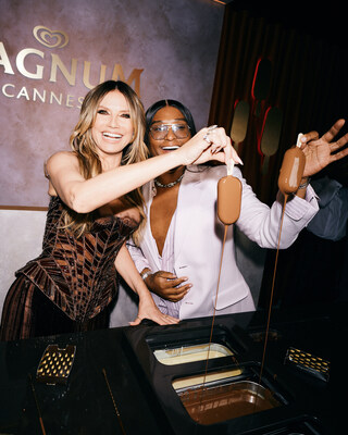 House of Magnum®’s Taste Architect, Law Roach, and Magnum Muse® Heidi Klum, craft their very own Magnum® at the VIP after party in Cannes