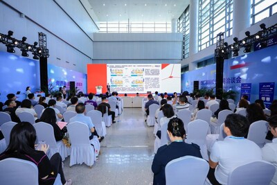 Scene from the China-Singapore Digital Trade Roadshow at WCIFIT