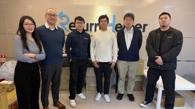 Return Helper management team pictured with representatives from Japanese investor Mitsubishi Logistics Corporation. | Photo credit: Return Helper