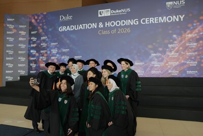 Mdm Rahayu Mahzam with graduates from the Duke-NUS Medical School Class of 2026 and leaders from Duke-NUS, Duke University, NUS and SingHealth // Photo credit: Duke-NUS Medical School