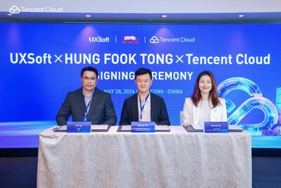 (From left to right) Eric Ng, Chief Technology Officer of UXSoft Global Limited; Donald Tse, Chairman and Executive Director of Hung Fook Tong Group Holdings Limited; and Rachel Xie, General Manager of Operations, Channels and Marketing, Tencent Cloud International, at the Tencent Cloud Day Hong Kong signing ceremony.