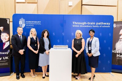 Left to Right: Stephen Wong, Gráinne Walters, Sarah Canning-Jones, Carla Howarth & Priya Kanthan (PRNewsfoto/Shrewsbury International School Hong Kong)