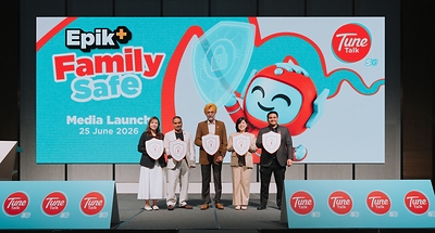 From left to right: Jill Yeap (General Manager of Marketing, Tune Talk), Jay Pandey (Chief Technical Officer, Tune Talk), Gurtaj Singh Padda (Chief Executive Officer, Tune Talk), Sonia Ooi (Chief Financial Officer, Tune Talk), Nafis Nazri (Head of Product, Tune Talk)