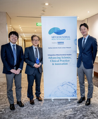 Dr Kazunori Hosoe PhD, awarded ‘Lifetime Scientific Excellence in Ubiquinol Research’ on the eve of the Inaugural Mitochondrial Health Summit 2026 in Sydney, Australia (left to right): Kazuki Takita, Assistant Manager, Marketing and Sales (APAC), Kaneka Ubiquinol™; Dr Kazunori Hosoe PhD, Chief Scientist, Kaneka Ubiquinol™; Tsuyoshi Takakuwa, Head of Marketing and Sales Team (APAC), Supplemental Nutrition Business Division, Kaneka Corporation (Photo Credits: Nicole Anderson)