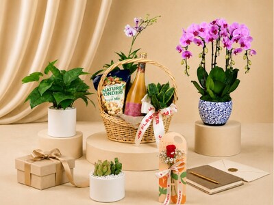 Corporate flower arrangements and gifts by JM Flower Singapore