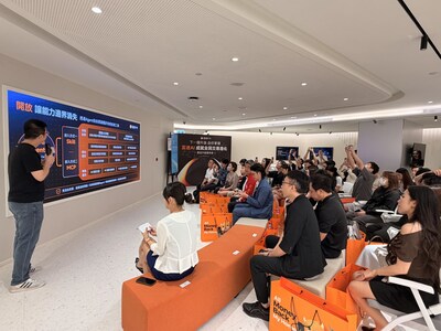 Vincent demonstrated how AI can empower the entire investment process, from information integration and advanced reflection to strategy execution.