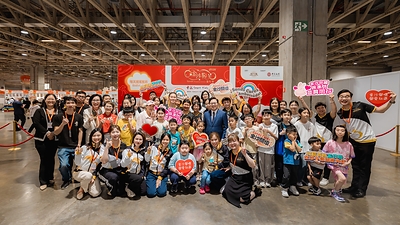 Members of community organizations and Sands China volunteers take part in the seventh Sands Shopping Carnival, which came to a successful close July 26 at Cotai Expo. With the participation of 20 social service organisations and over 100 Sands Cares Ambassadors, the four-day exhibition and sales event provides stakeholders across different sectors in Macao with further opportunities to participate, expand their businesses, and engage with the community.