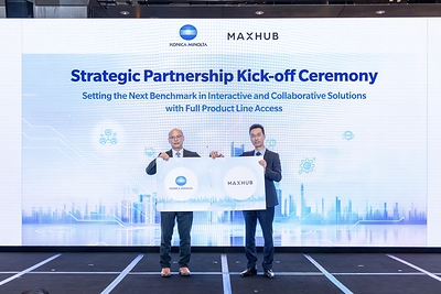A major focus of the event was the partnership kick-off ceremony between MAXHUB and Konica Minolta. 