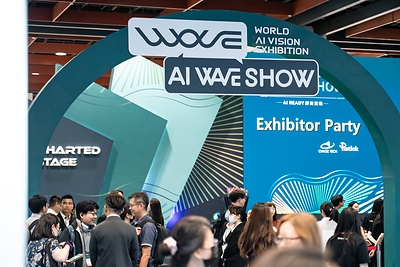 Centered on the theme of "AI Ready", AI WAVE SHOW 2026 attracted enthusiastic participation from technology professionals around the world, demonstrating Taiwan's unique strength in integrating the capabilities for AI commercialization.