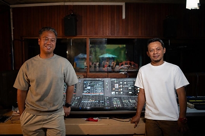 Yosafat, Director of Albeta, System Integrator for this project and Dwi Winarno, Technical Audio Specialist at Teater Besar