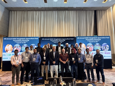 Participants and industry experts at the 4th Annual Bangladesh Aquaculture Feed Formulation Workshop hosted by USSEC.