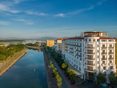 Hotel Royal Hoi An – The Legacy By The River, set along the Thu Bon River in the heart of Hoi An.