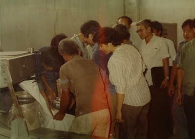 From Vinamilk’s early days, Ms. Mai Kieu Lien and generations of staff and engineers steadily mastered production despite many challenges