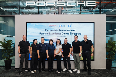 From left to right: Martin Schlotterer, Director, Business Development, Porsche Asia Pacific Pte Ltd; Sarah Mao, Lead Specialist, Smart Mobility and Partnerships, Porsche Asia Pacific Pte Ltd; Lin Chee Lip, General Manager, Aster Mobility Solutions 1 Pte Ltd; Bernadette Tan, Head of Corporate Communications, Aster Mobility Solutions 1 Pte Ltd; Meledy Takizawa, Marketing Manager, Strategic Global Alliances, ExxonMobil Asia Pacific Pte Ltd; Marc Beil, Head of Porsche Experience, Porsche Asia Pacific Pte Ltd; Yannick Ott, Director, Marketing, Porsche Asia Pacific Pte Ltd; Christian Spangenberg, Global Marketing Manager, Strategic Global Alliances, ESSO Deutschland GmbH