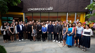 Longbridge Group and partners celebrating the opening of Longbridge Cafe in Singapore Longbridge Group and partners celebrating the opening of Longbridge Cafe in Singapore