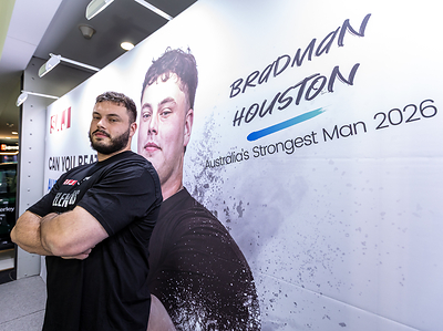 Australia's Strongest Man 2026 Bradman Houston with SAJ Electric at All Energy Australia's Strongest Man 2026 Bradman Houston with SAJ Electric at All Energy