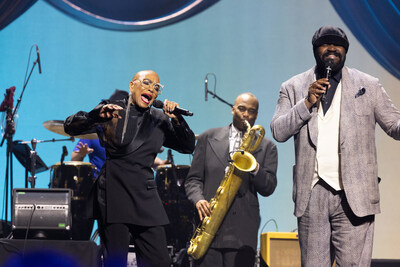 Dee Dee Bridgewater, James Carter and Gregory Porter performing Ramsey Lewis’ “The In-Crowd” during the International Jazz Day Global Concert in Chicago — © Steve Mundinger
