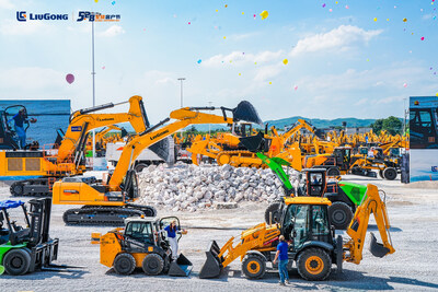 The 6th LiuGong Global Customer Day Held in Liuzhou (PRNewsfoto/LiuGong)