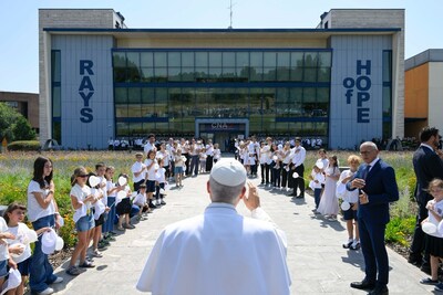 Pope Leo XIV visiting the National Center for Oncological Hadrontherapy (CNAO) in Pavia - Italy credits: Vatican Media Pope Leo XIV visiting the National Center for Oncological Hadrontherapy (CNAO) in Pavia - Italy credits: Vatican Media