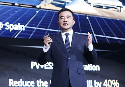 Steven Zhou, President of Smart PV & ESS Product Line, Huawei Digital Power (PRNewsfoto/Huawei)