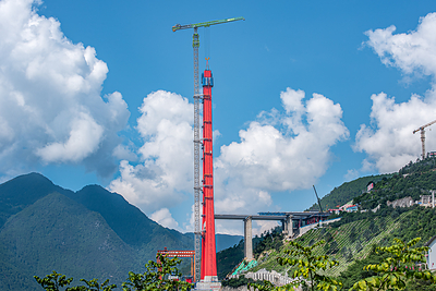 Zoomlion Tower Cranes Combine Heavy Lifting and Precision Control for Construction at Height Zoomlion Tower Cranes Combine Heavy Lifting and Precision Control for Construction at Height