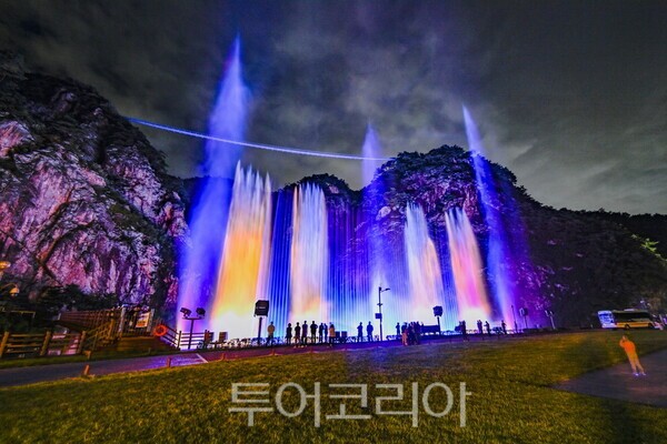 간현관광지 나오라쇼Ⓒ투어코리아
