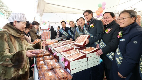 함양 곶감 농특산물 고양시 설맞이 특판행사 /사진-함양군