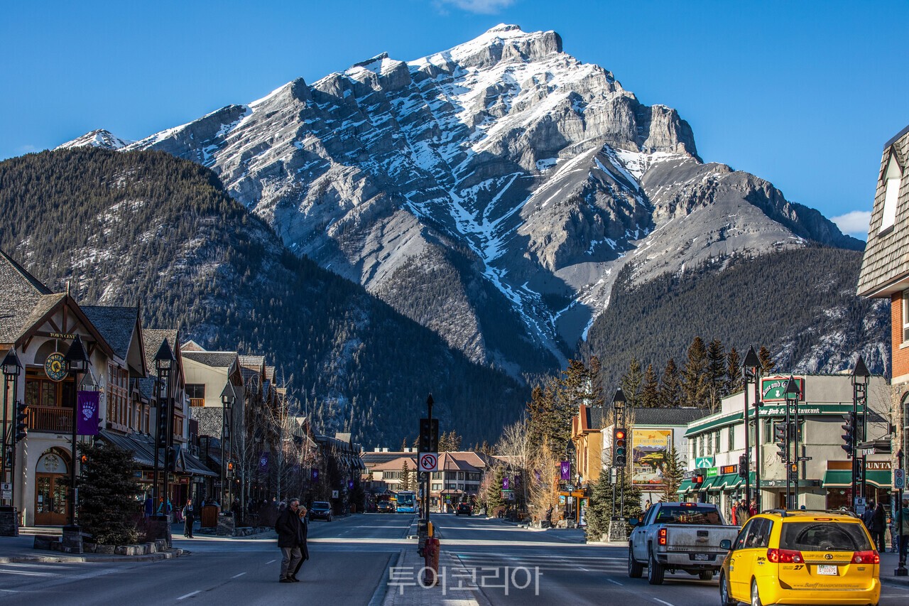밴프 시내/사진-하나투어