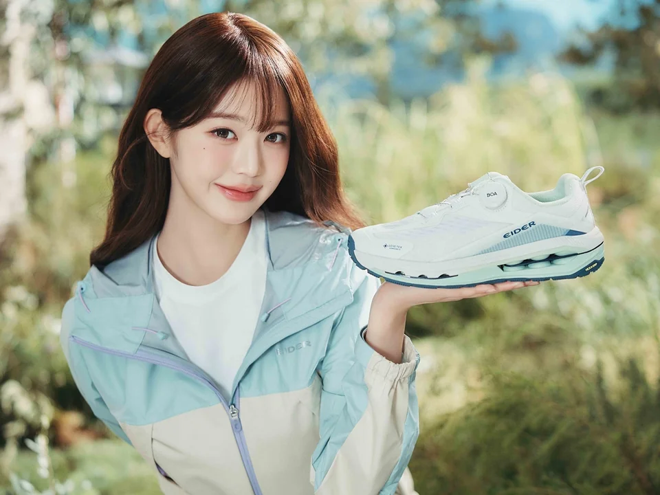 /사진=아이더, 초경량 하이킹화 '플렉션 하이브리드' 출시