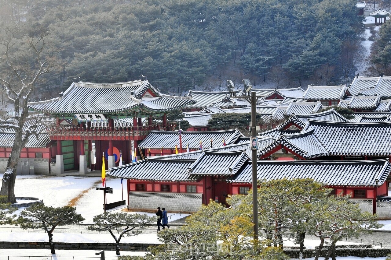 화성행궁 설경 ／ 사진－수원시