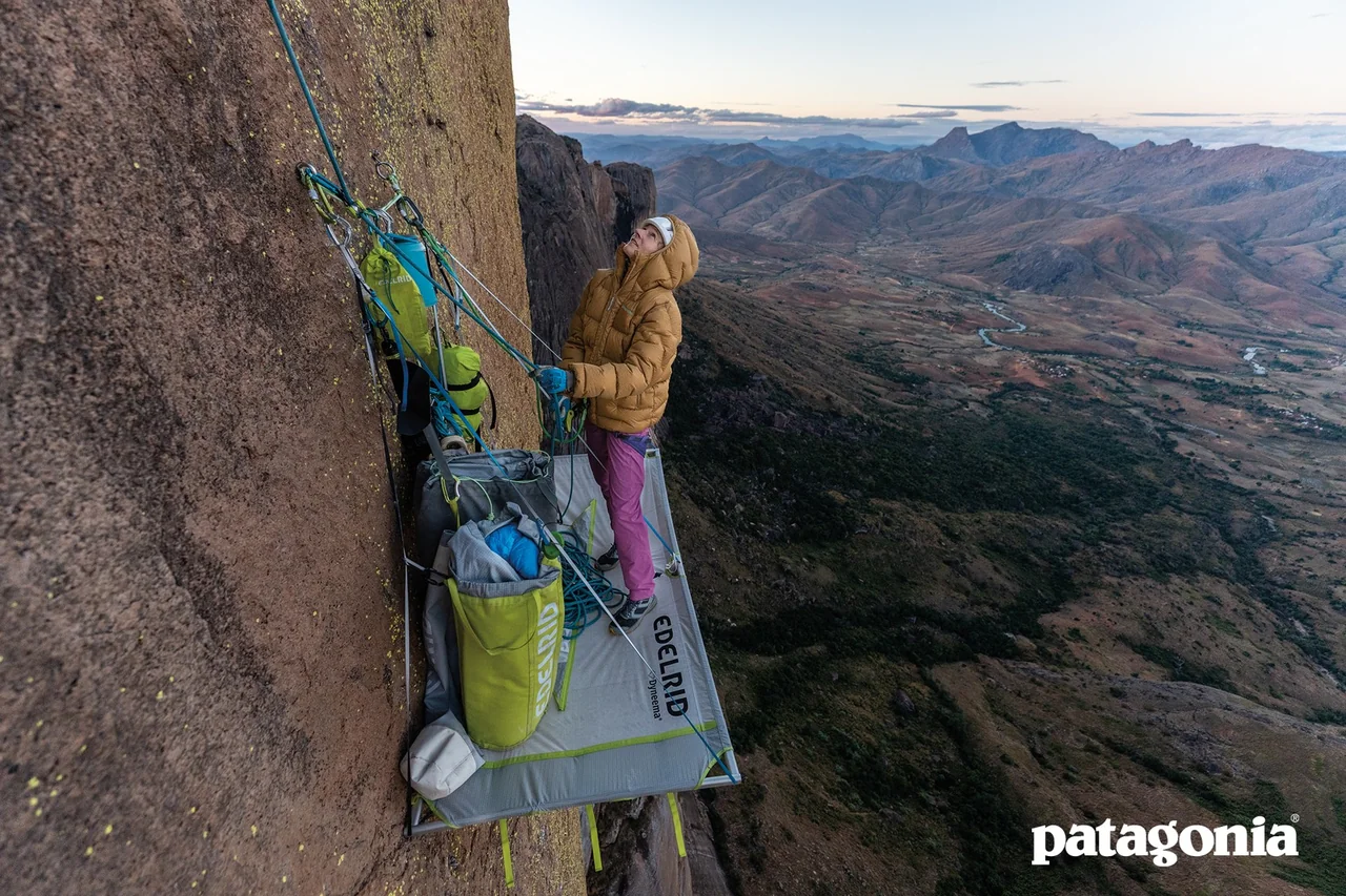 /사진=파타고니아, 고난도 클라이밍 '프리 월 키트' 출시