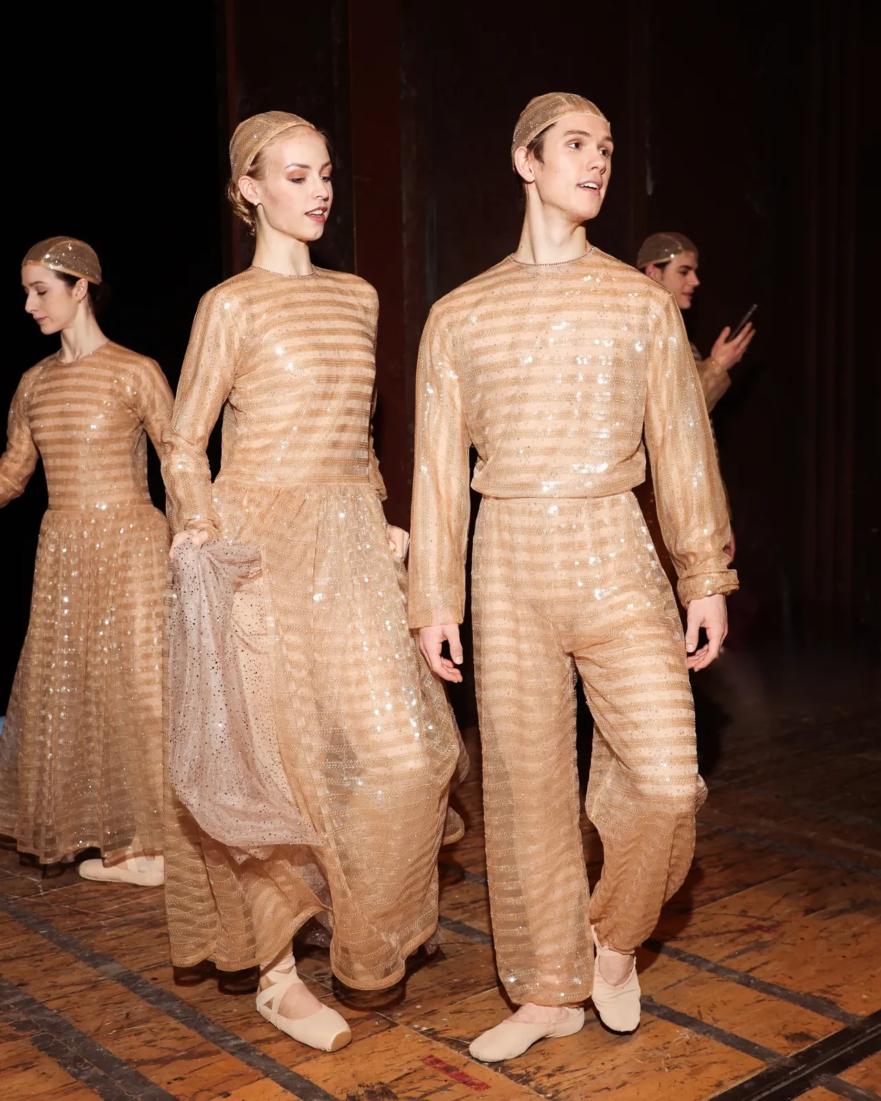 /사진=조르지오 아르마니, '빈 오페라 볼' 의상 디자인