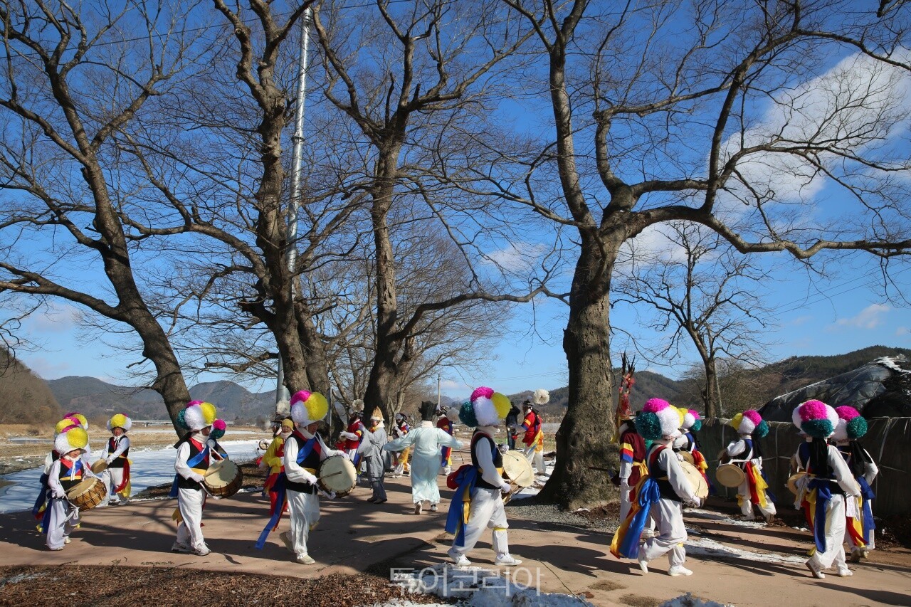 지난해 진행된 한천농악 정월대보름 /사진-화순군