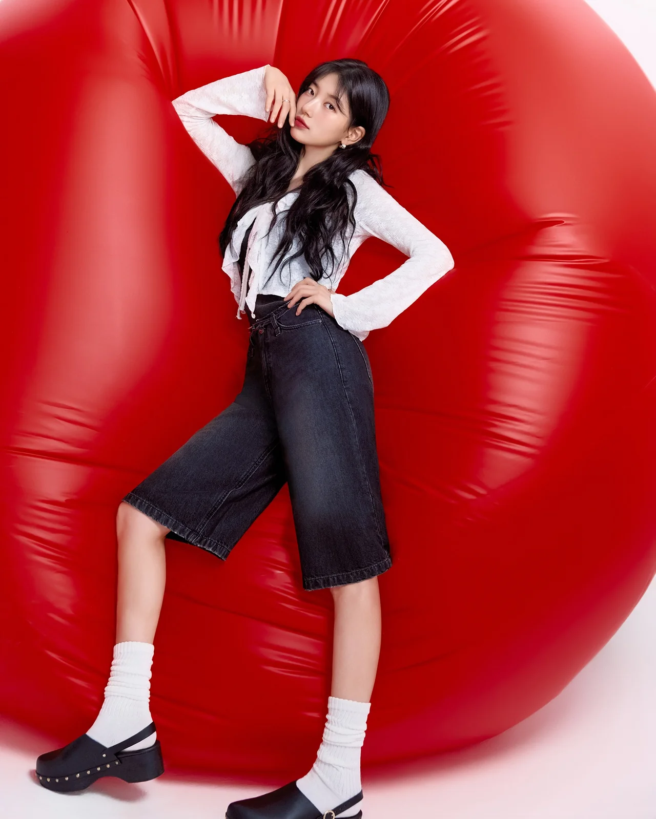 /사진=게스, '데님 여신' 수지 2026 S/S 캠페인 공개