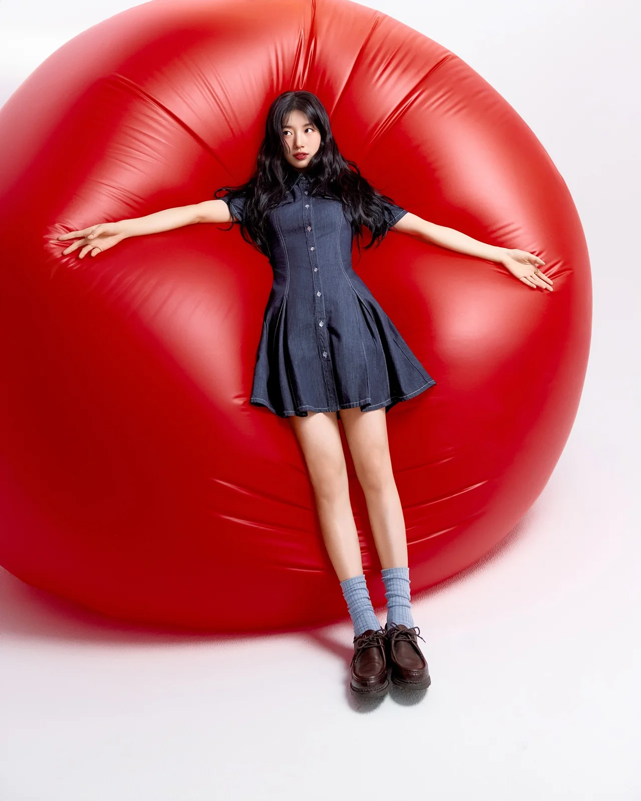 /사진=게스, '데님 여신' 수지 2026 S/S 캠페인 공개