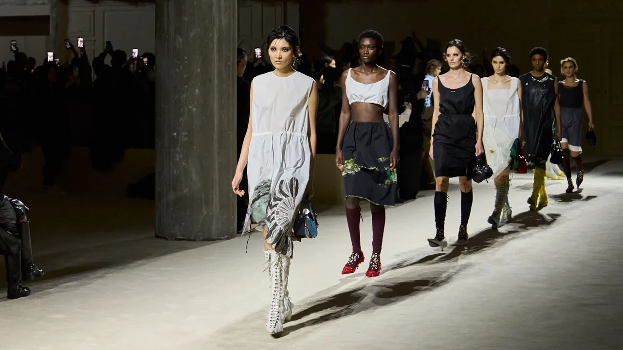 /사진=프라다, '2026 F/W 여성복' 쇼에 카리나·김태리·우영 참석