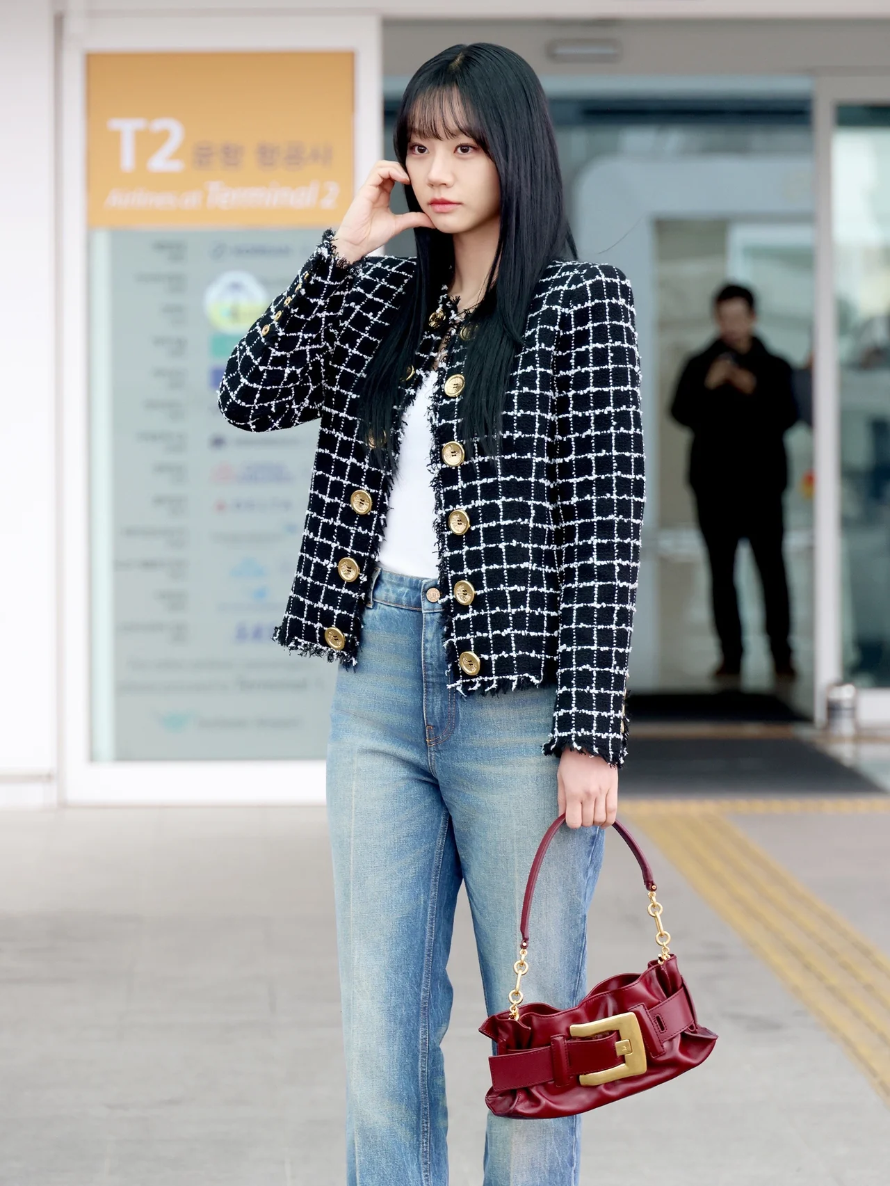 /사진=발망, 혜리 파리 출국 '인간 발망' 위엄 뽐내