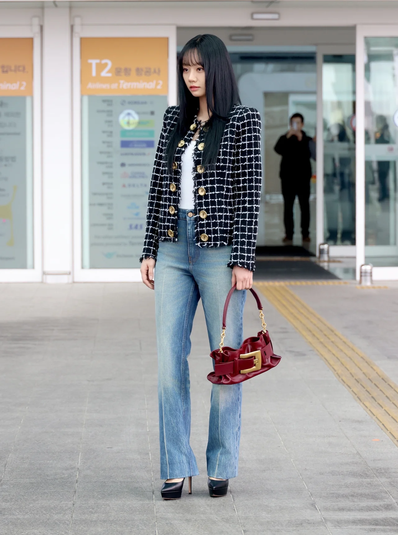 /사진=발망, 혜리 파리 출국 '인간 발망' 위엄 뽐내