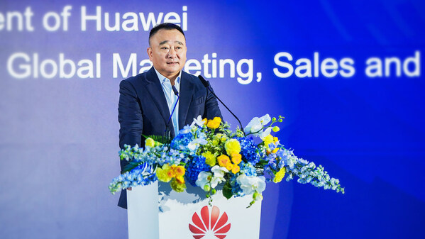 Zhou Jianjun, Vice President of Huawei and President of Global Marketing, Sales and Services, Huawei Digital Power Zhou Jianjun, Vice President of Huawei and President of Global Marketing, Sales and Services, Huawei Digital Power