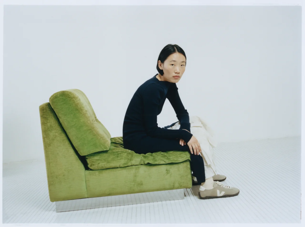 /사진=베자, 브랜드 최초 '지츠' 출시…아나토미컬 디자인 적용