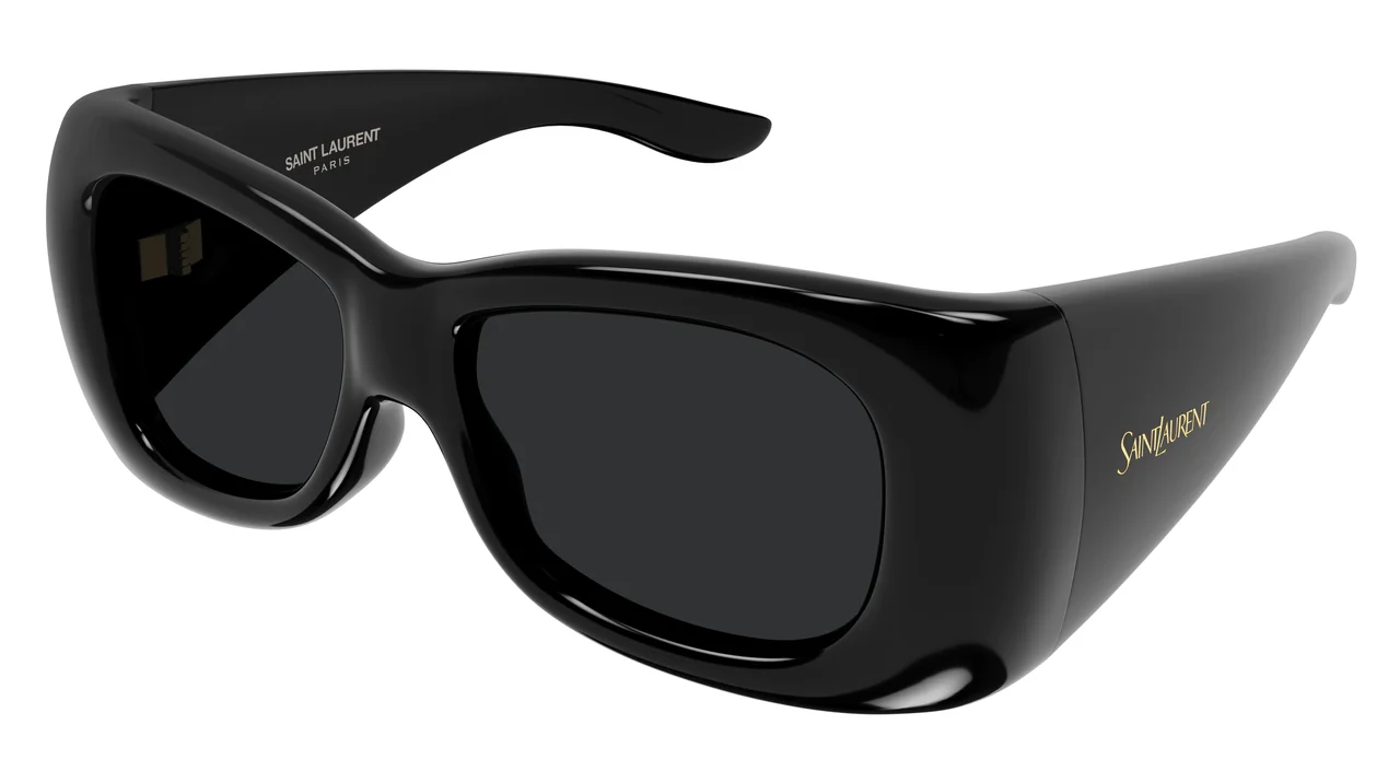 /사진=생 로랑, 여성 서머 아이웨어 'HOWL' 공개